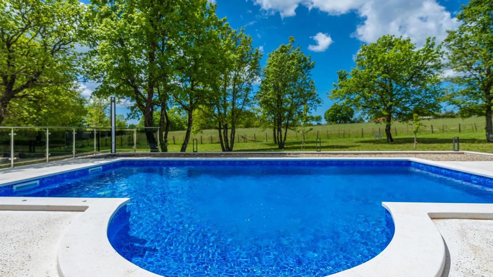 Villa Forrest, A Charming Villa Surrounded By Beautiful Nature Krizanici Dom wakacyjny